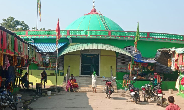 Jan Pahad Dargah