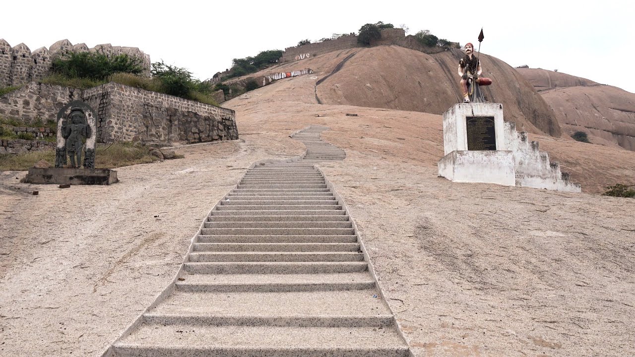 Bhongir Fort